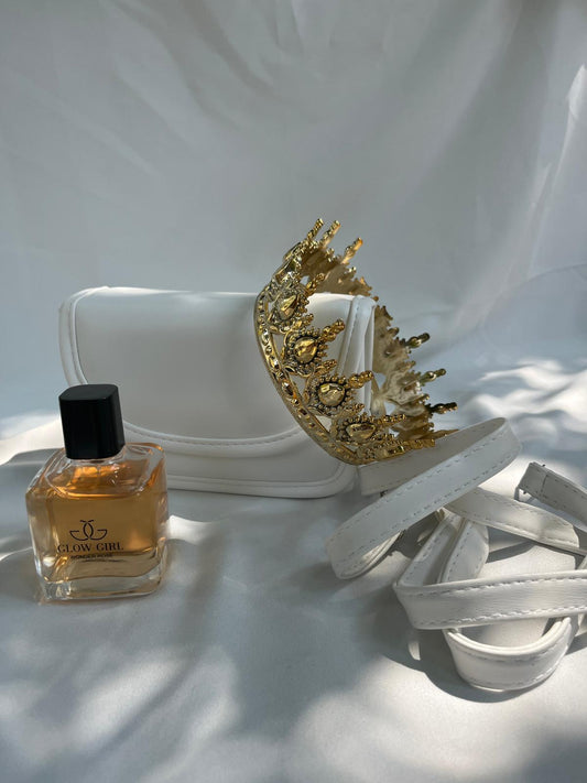 👜 Asenya Pure Form — Sadelikten Gelen Şıklık